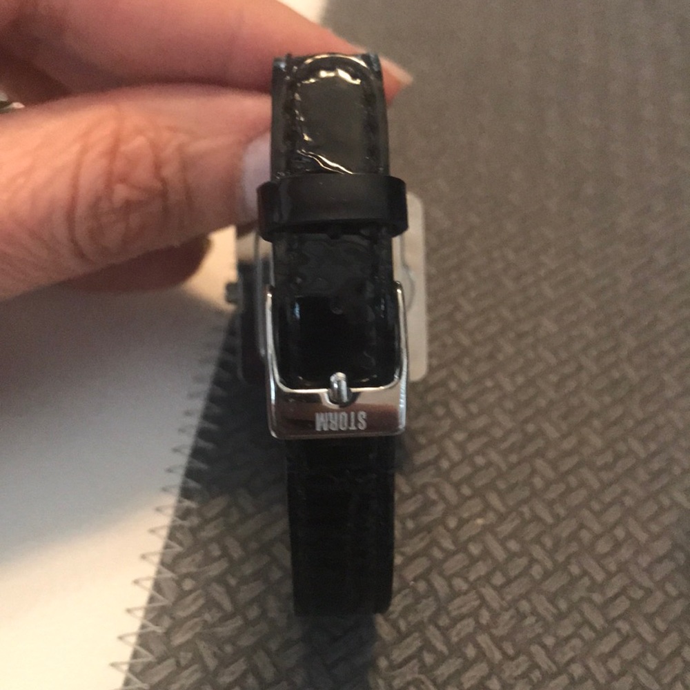 Watch - Picture 3 of 4
